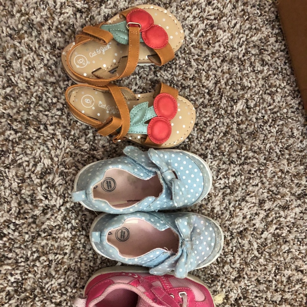 Toddler shoes